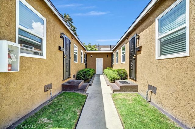 1065 E 19th, Long Beach, CA 90806