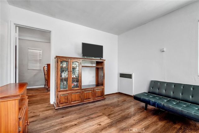 1065 E 19th, Long Beach, CA 90806