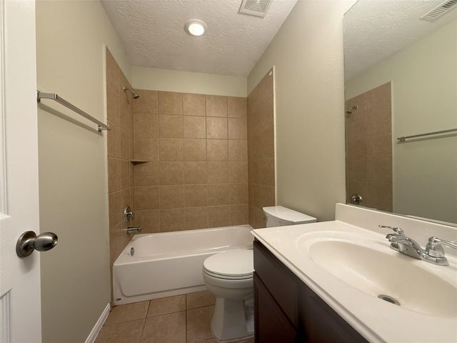 11723 Bollinger Park Court, Houston, TX 77047