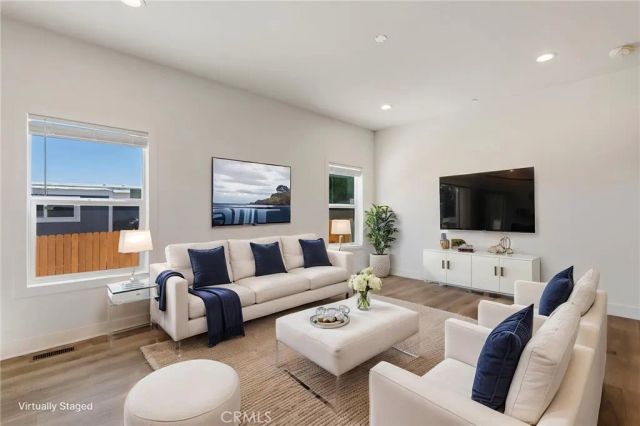 32850 Gregory Place, Lake Elsinore, CA 92530