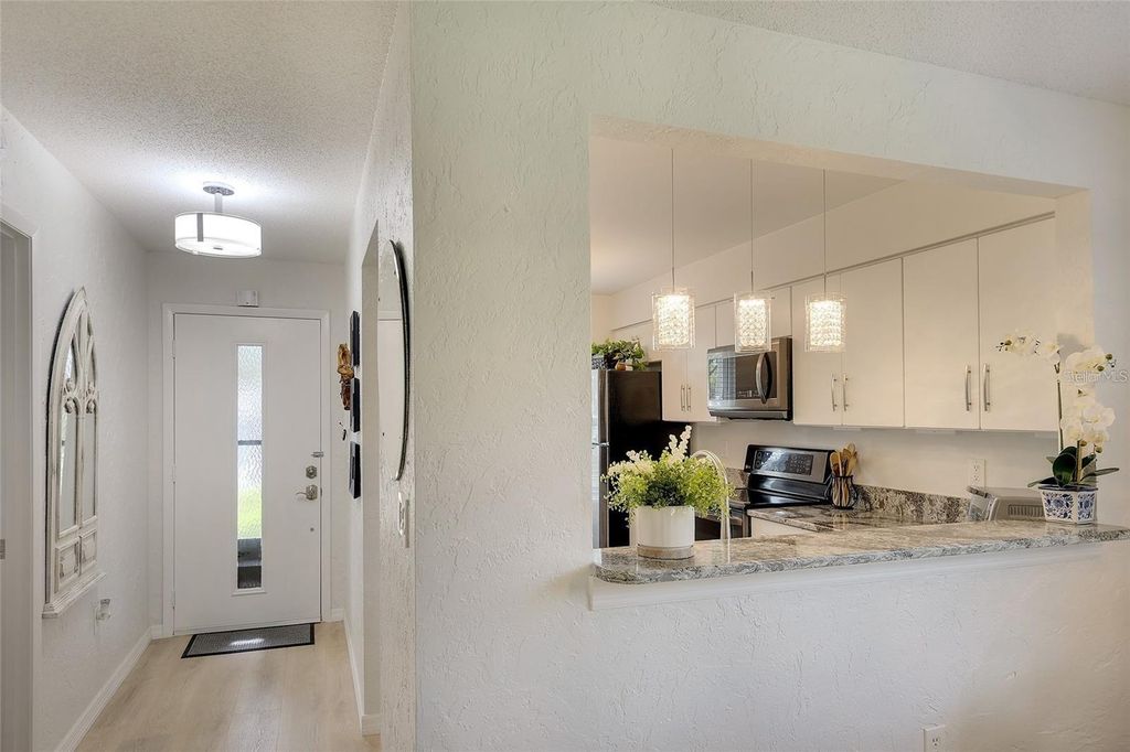 Image 3 of property listing at 6024 28TH STREET W, Bradenton, FL 34207