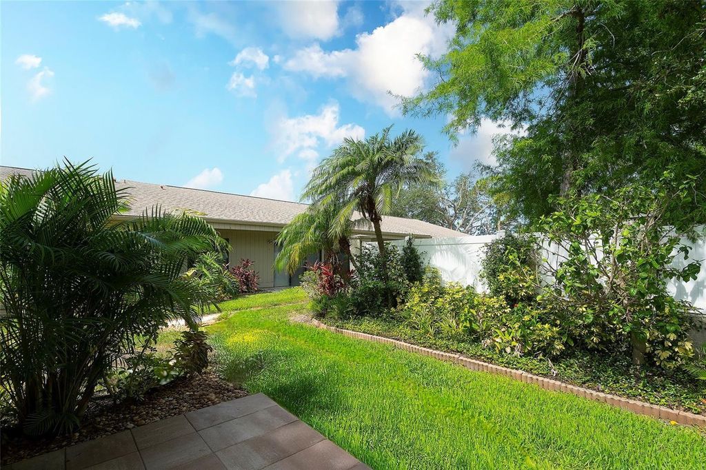 Image 24 of property listing at 6024 28TH STREET W, Bradenton, FL 34207