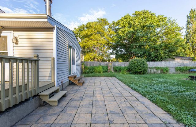 18843 W Deerpath Road, Grayslake, IL 60030