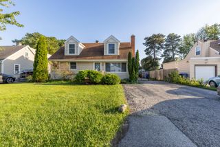 18843 W Deerpath Road, Grayslake, IL 60030
