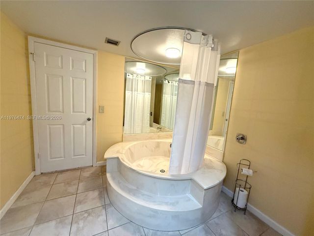 6977 SW 115th Pl E33, Miami, FL 33173