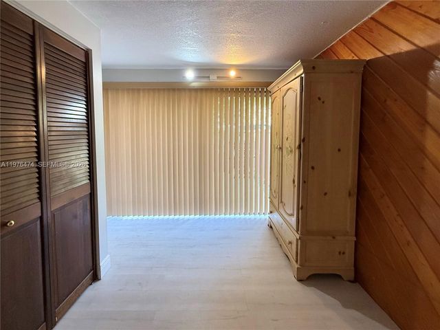 6977 SW 115th Pl E33, Miami, FL 33173