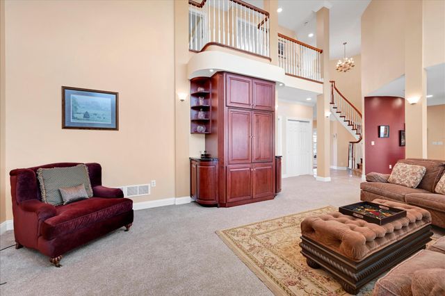 111 MOUNTAIN VIEW DR, Etters, PA 17319