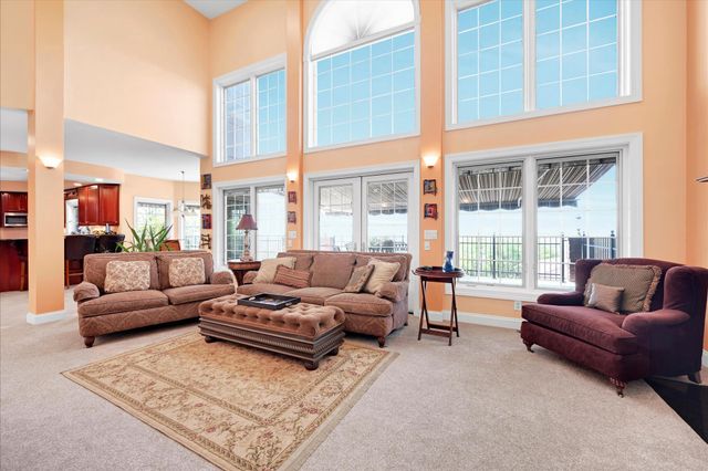 111 MOUNTAIN VIEW DR, Etters, PA 17319