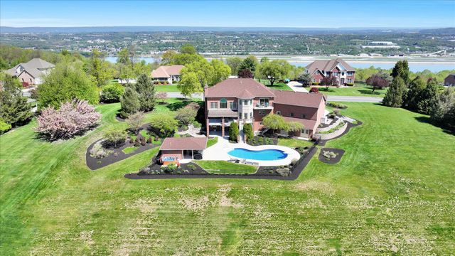 111 MOUNTAIN VIEW DR, Etters, PA 17319