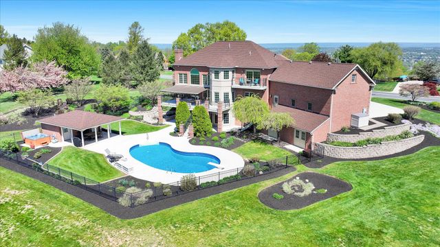 111 MOUNTAIN VIEW DR, Etters, PA 17319
