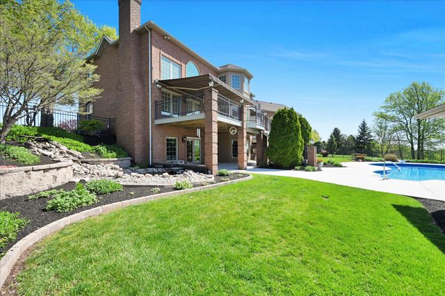 111 MOUNTAIN VIEW DR, Etters, PA 17319