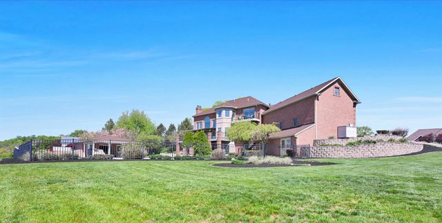 111 MOUNTAIN VIEW DR, Etters, PA 17319