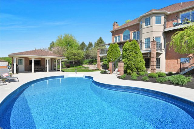 111 MOUNTAIN VIEW DR, Etters, PA 17319