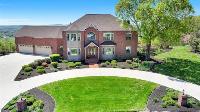 111 MOUNTAIN VIEW DR, Etters, PA 17319