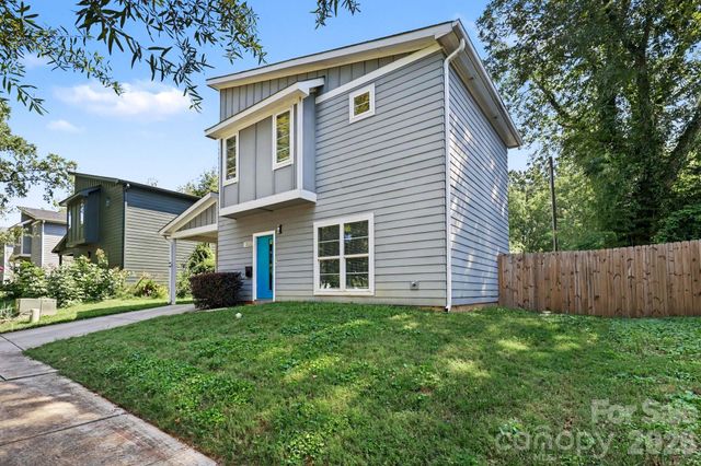 1522 Wembley Drive, Charlotte, NC 28205