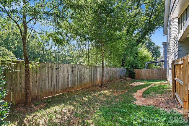 1522 Wembley Drive, Charlotte, NC 28205