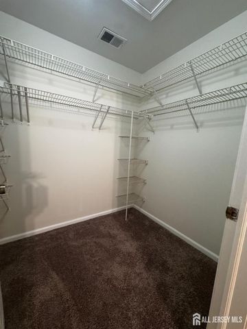 1109 Stoneridge Circle, Helmetta, NJ 08828