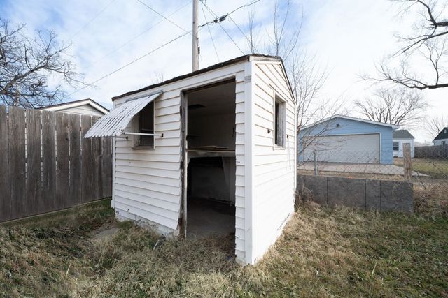 1650 S Sedgwick, Wichita, KS 67213