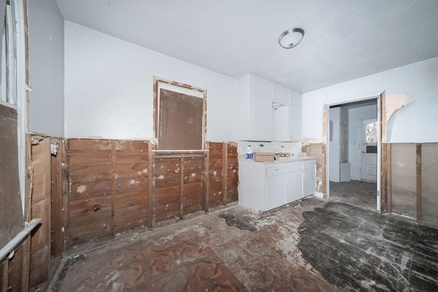 1650 S Sedgwick, Wichita, KS 67213