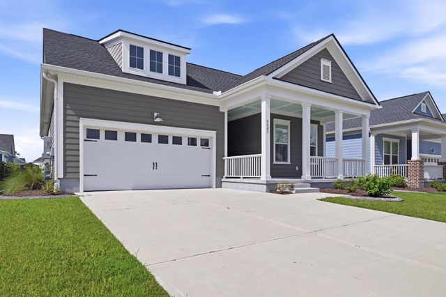 6423 Berg St., Murrells Inlet, SC 29576