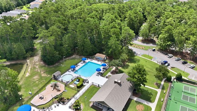 6423 Berg St., Murrells Inlet, SC 29576