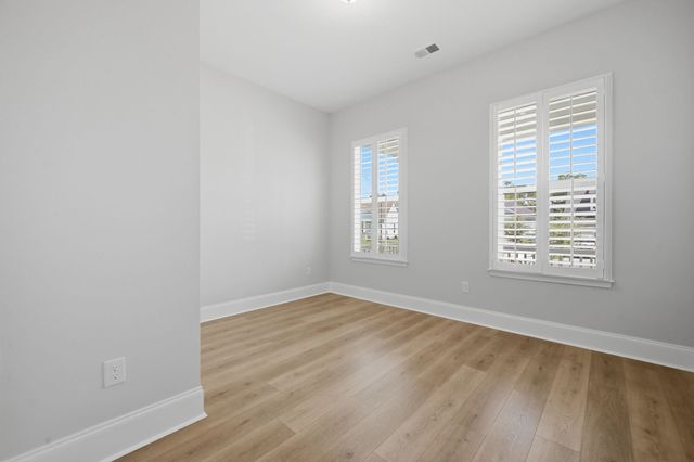 6423 Berg St., Murrells Inlet, SC 29576