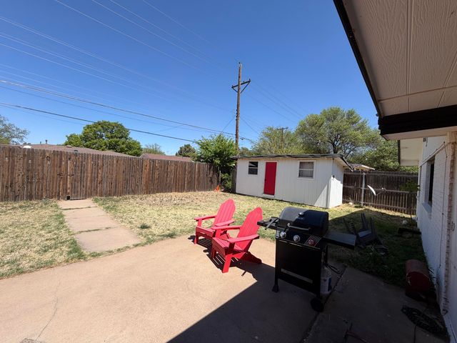2202 58th Street, Lubbock, TX 79412