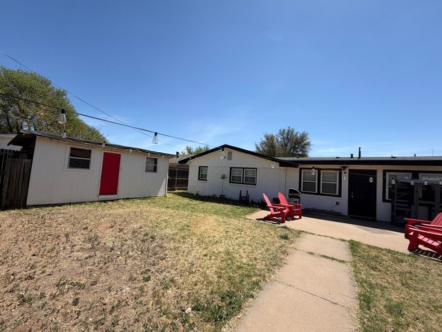 2202 58th Street, Lubbock, TX 79412