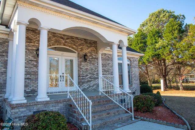 27 Stewart Circle, Whiteville, NC 28472