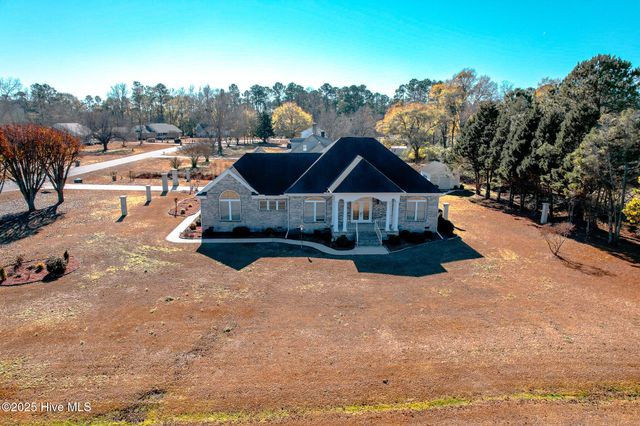 27 Stewart Circle, Whiteville, NC 28472