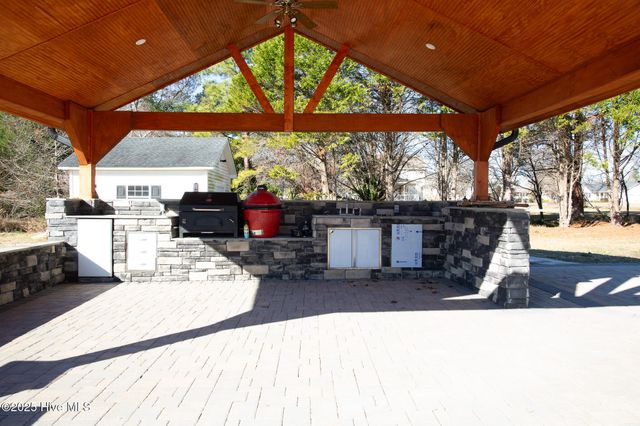 27 Stewart Circle, Whiteville, NC 28472