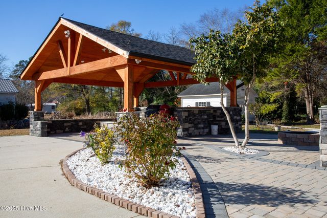 27 Stewart Circle, Whiteville, NC 28472