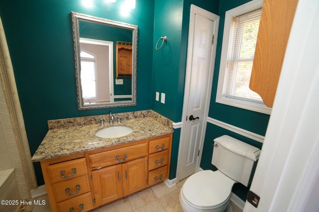 27 Stewart Circle, Whiteville, NC 28472