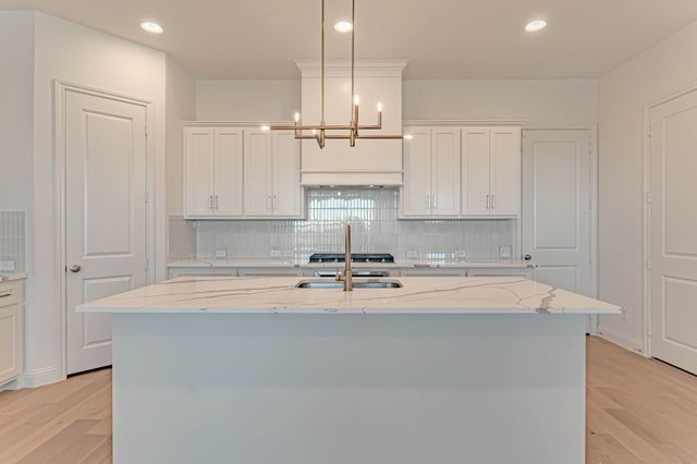 2142 Village Walk Place, Aledo, TX 76008