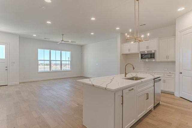 2142 Village Walk Place, Aledo, TX 76008