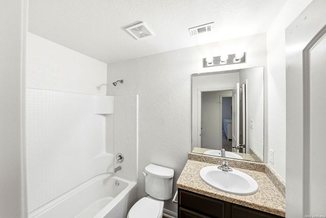 3827 SOUTHTON VW, San Antonio, TX 78222