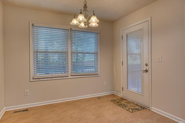 4422 Summercreek Lane, Newburgh, IN 47630