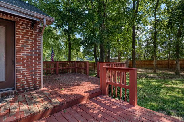 4422 Summercreek Lane, Newburgh, IN 47630