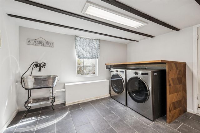 825 Merrill Street, Houston, TX 77009