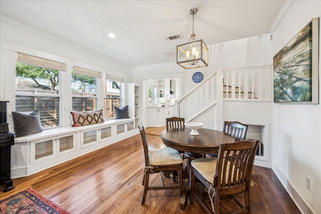 825 Merrill Street, Houston, TX 77009