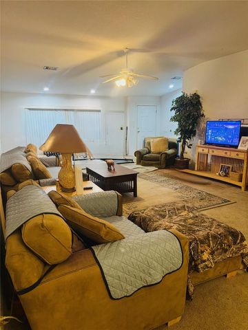 10603 SKEWLEE GARDENS DRIVE, Thonotosassa, FL 33592