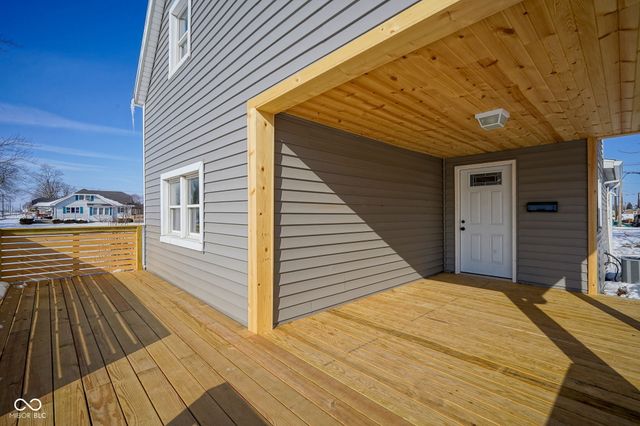 412 Main Street, Elwood, IN 46036