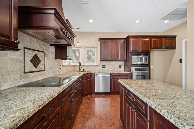 13126 Lemur Lane, Cypress, TX 77429