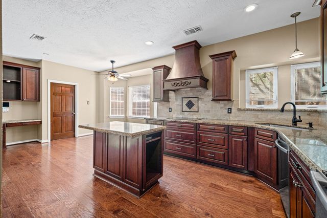 13126 Lemur Lane, Cypress, TX 77429