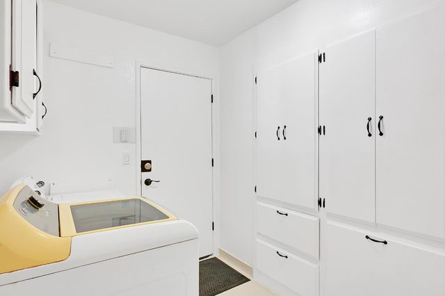 2589 Blevin Rd, Yuba City, CA 95993