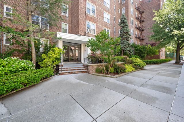 3210 Arlington Avenue 4G, Bronx, NY 10463