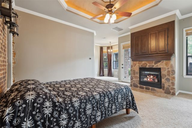 1601 Eagle Ridge Drive, Corinth, TX 76210