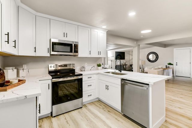 3301 Langley Way, Antelope, CA 95843