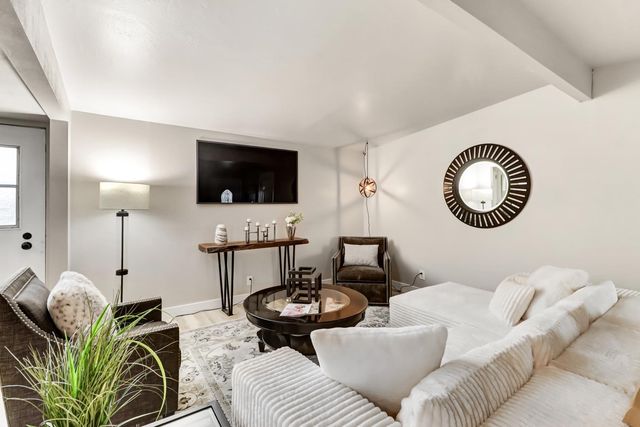 3301 Langley Way, Antelope, CA 95843