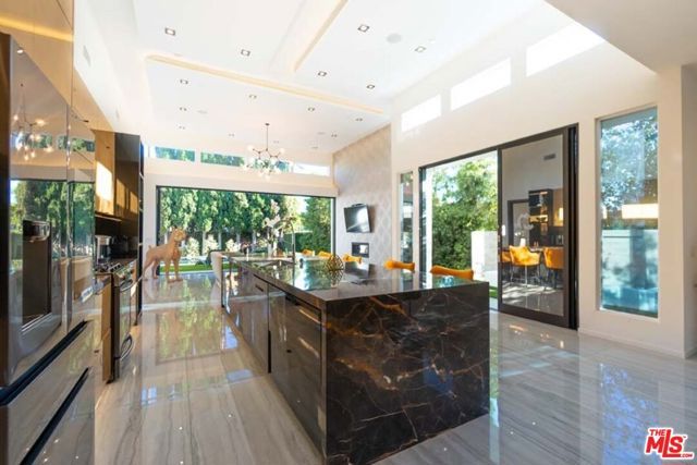 11658 Morrison Street, Valley Village, CA 91601